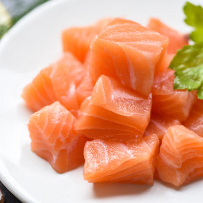 Cubos de Salmón sin piel  - Empaque 500 Gramos